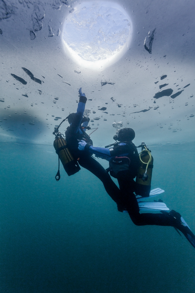 Ice diving Val Thorens Ice diving Val Thorens