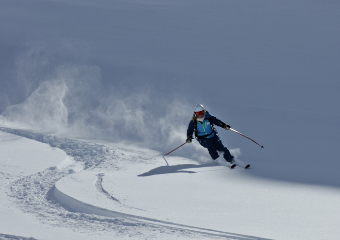 Skiing in Val Thorens