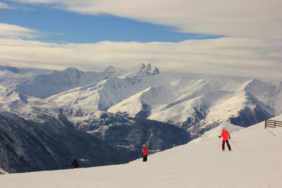 Peyron piste, Orelle